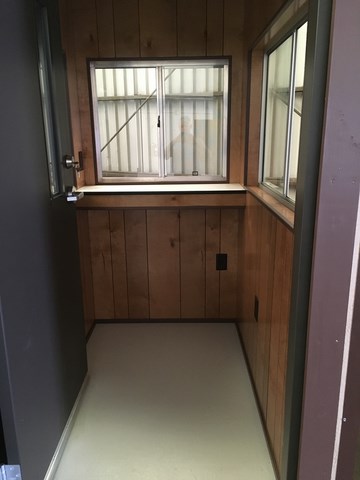 4'x6' guard station  interior prefabricated