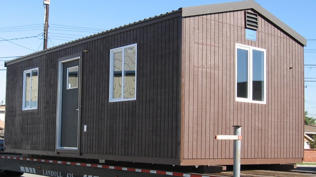 skid mounted mobile office with peak roof